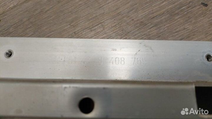 Кронштейн левый Bmw X5 E53 M62 4.6IS 2002