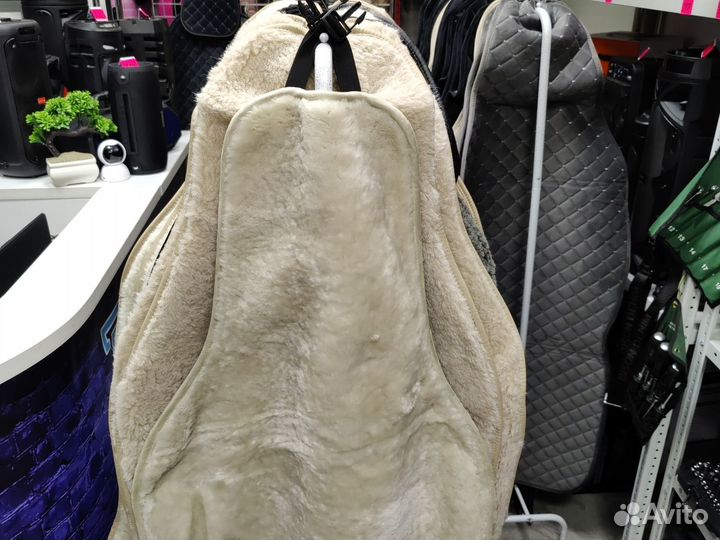 Меховые накидки из натуральной шерсти белый