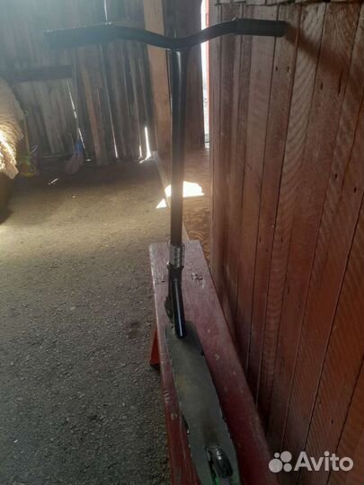 Трюковой самокат