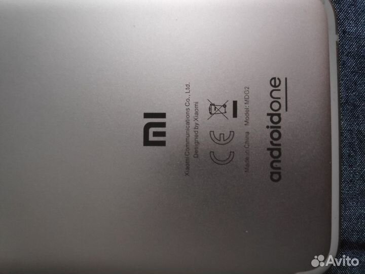 Xiaomi Mi A1 Android One, 4/32 ГБ