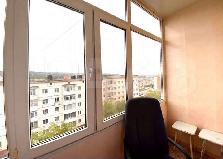 2-к. квартира, 50 м², 3/5 эт.