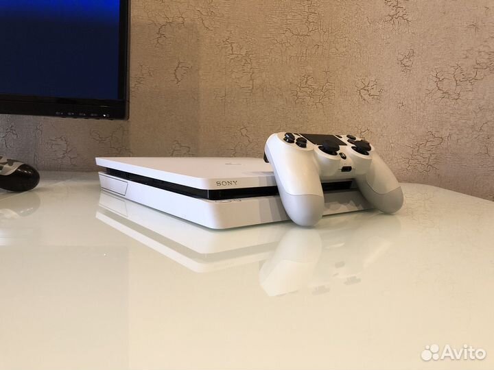 Sony ps4 slim 1tb белая +700 игр