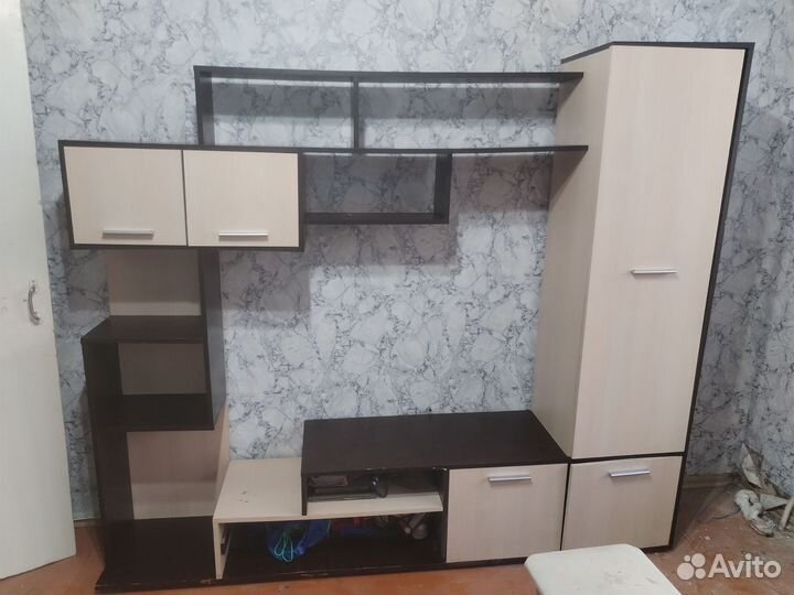 Стенка горка в гостиную бу