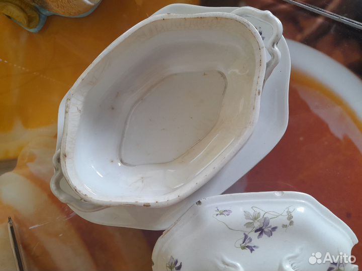 Блюдо с крышкой Кузнецов