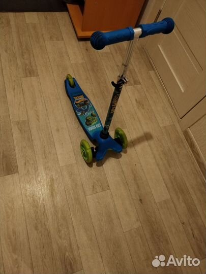 Самокат детский трехколесный бу