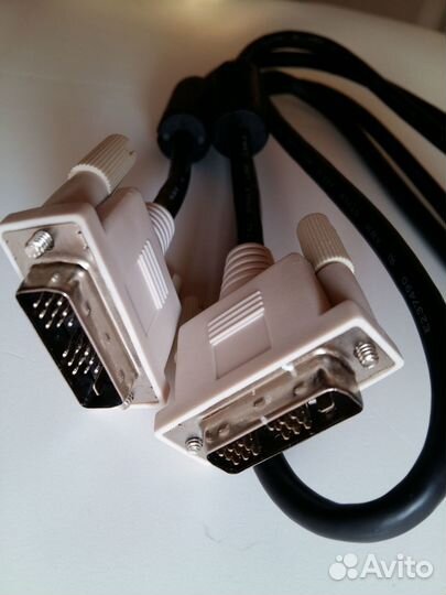 Кабель DVI, VGA