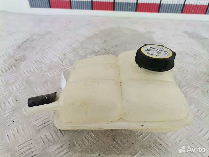 Бачок расширительный Ford Focus рест. 2005 1425193