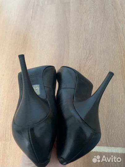 Туфли женские натуральная кожа 35 размер