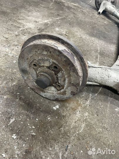 Задняя балка Volkswagen Golf 3 Универсал