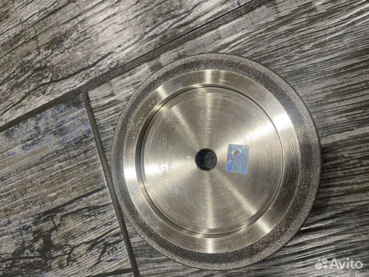 Эльборовый заточной круг восстановленный