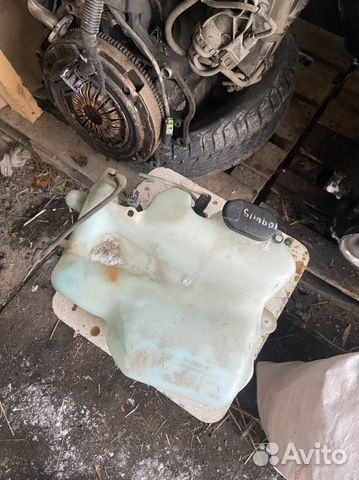 Бачок омывателя renault symbol