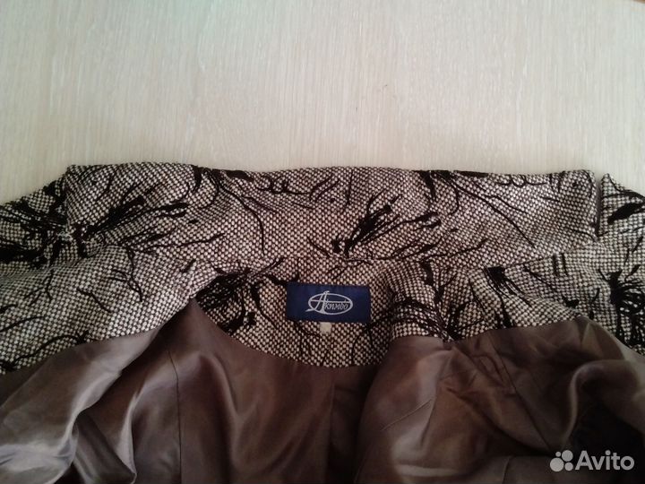 Пиджак женский 46 48 бу