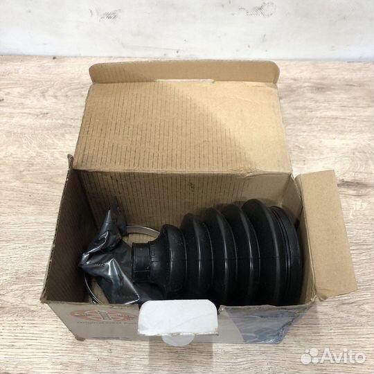 Пыльник шруса наружнего 304877