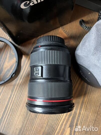 Canon EF 24-70mm f/2.8L II USM