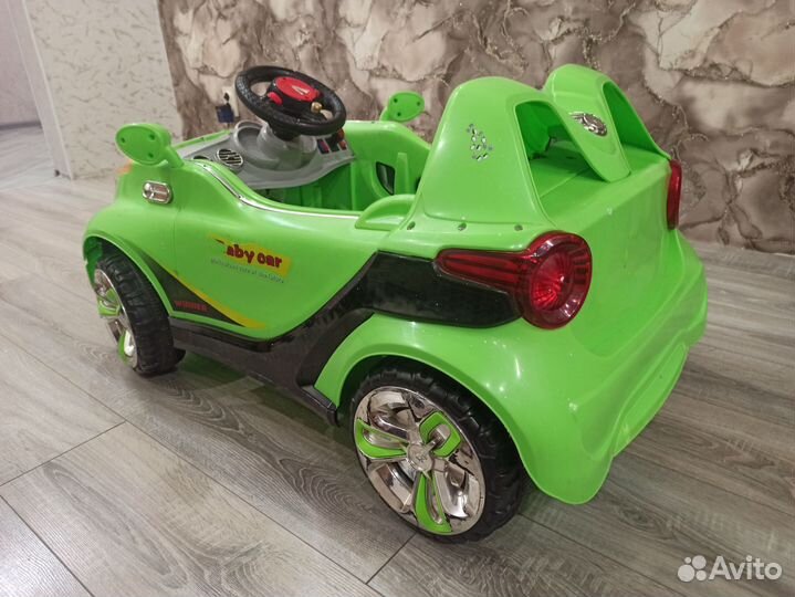 Детский электромобиль бу