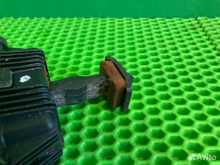 Ограничитель двери передний левый Bmw X5 E70