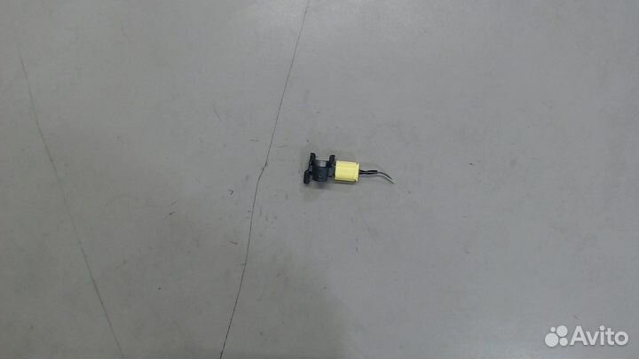 Датчик удара Infiniti QX56, 2011