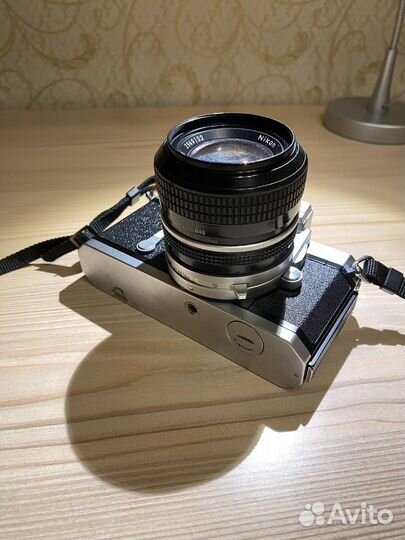 Плёночный фотоаппарат Nikomat