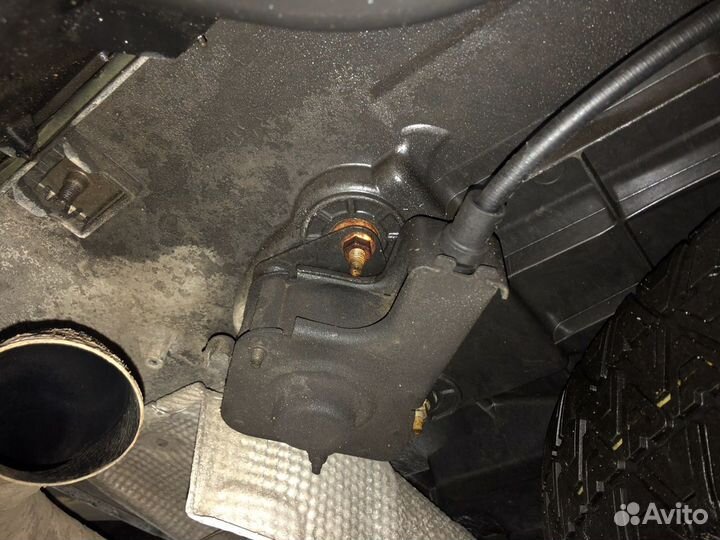 Запасное колесо с лебедкой Рено Эспейс 5 Renault E