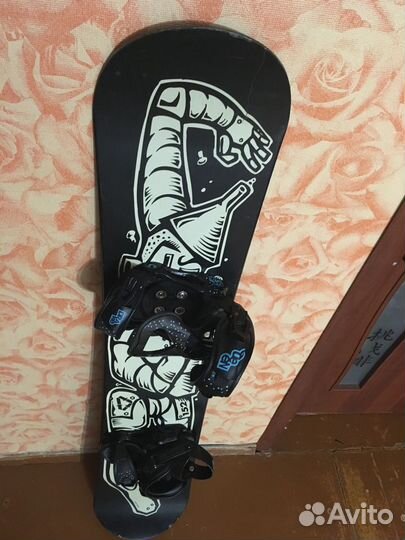 Доска для сноуборда и крепление Drake