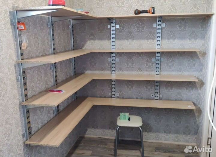 Стеллажи, полки, система хранения