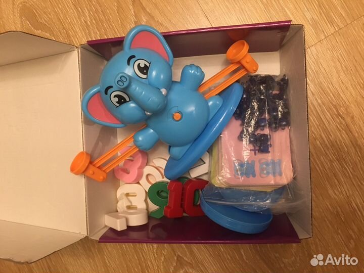 Bondibon, игра Считай и проверяй со слоником