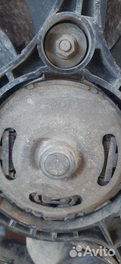 Вентилятор кондиционера Пассат б5