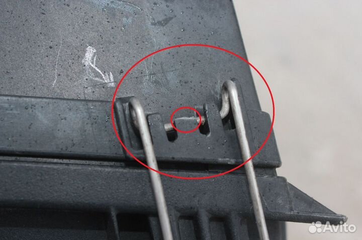 Корпус воздушного фильтра Mercedes E-Class W210