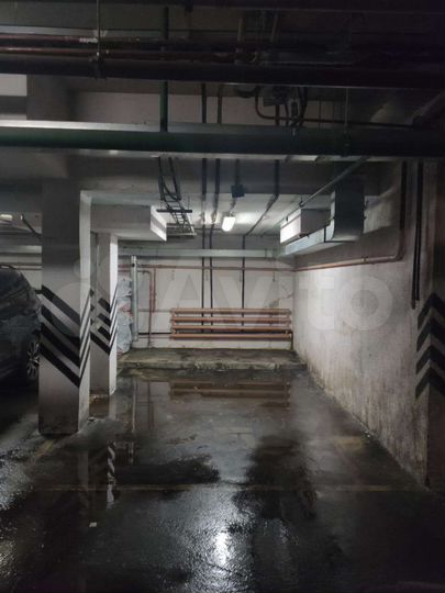 Машиноместо, 20 м²