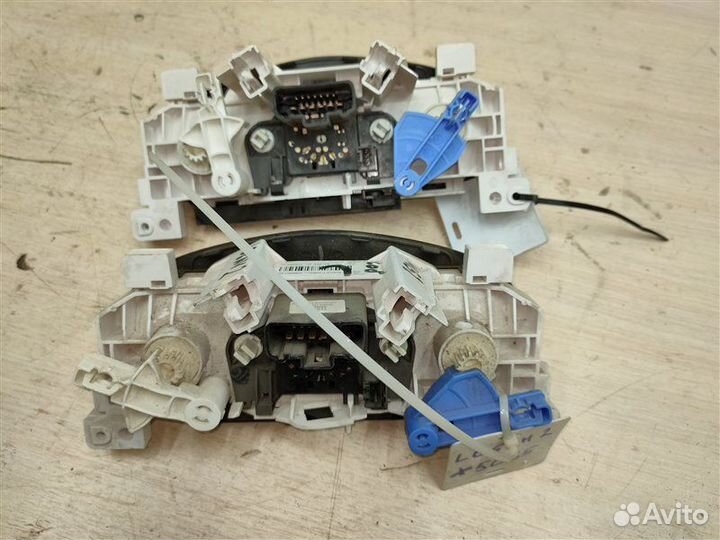Блок управления печкой Renault Logan 2