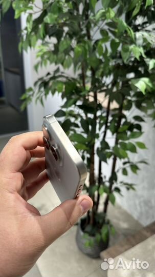 iPhone 15 Pro, 512 ГБ