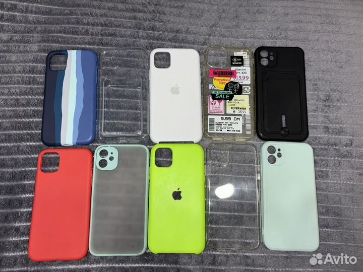 Чехлы на iPhone 11