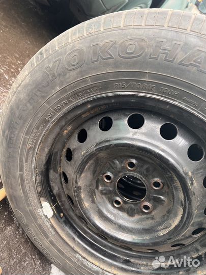 Yokohama Geolandar G033T 215/70 R16