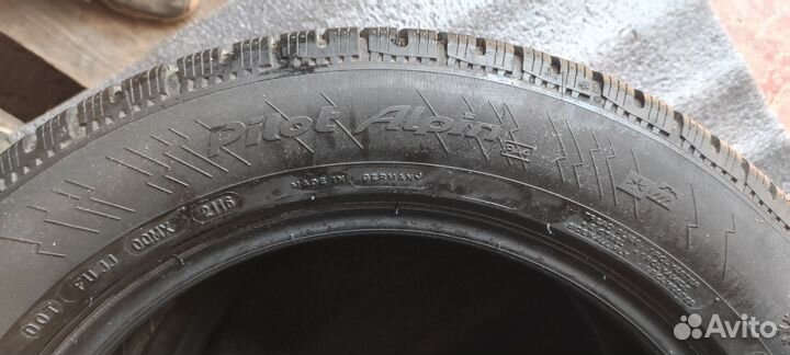 Michelin Pilot Alpin 235/55 R17