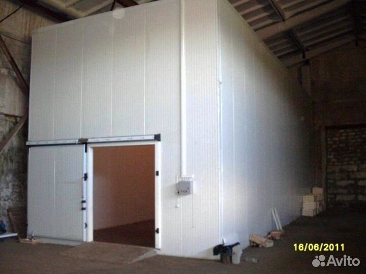 Холодильные камеры бу. В наличии более 50 шт