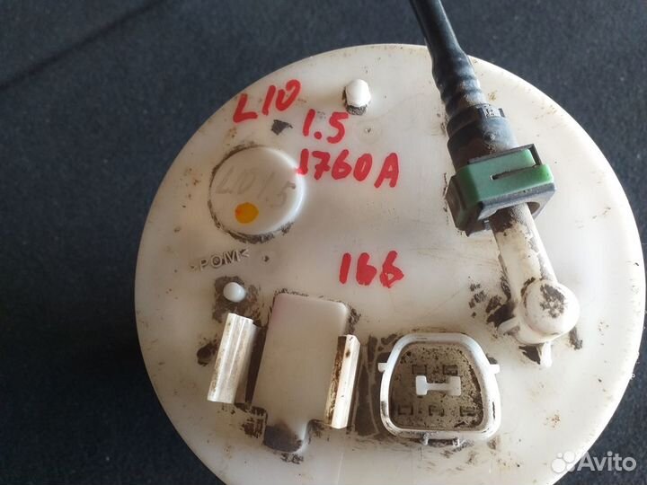 Насос топливный Mitsubishi Lancer 10 1.5