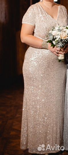 Вечернее платье
