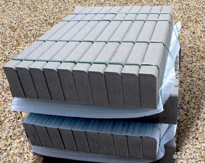 Бордюр тротуарный 1000х200х80