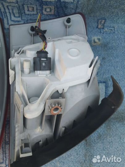 Задние фонари на Ауди А4 2005-2008год