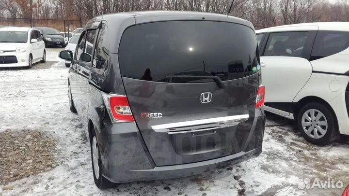 Honda Freed 1.5 CVT, 2015, 63 000 км