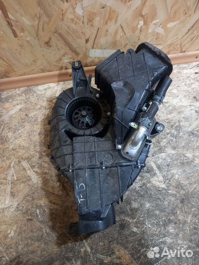 Печка в сборе пассажиров сзади VW Транспортер Т5