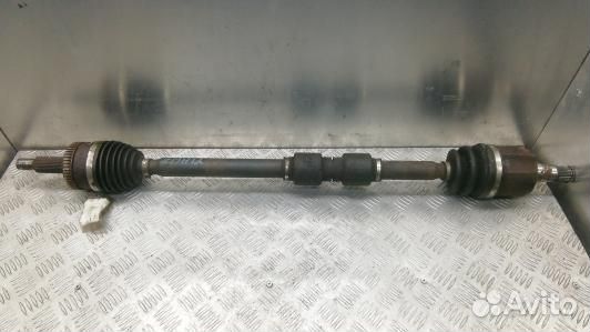 Привод передний правый hyundai IX35 1 (ZMA12N101)