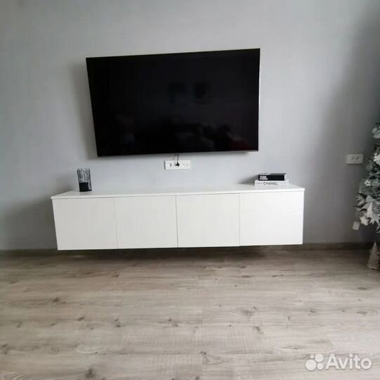 Тумба под телевизор