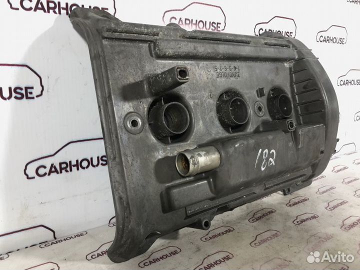 Крышка клапанов Audi A6 C5 2.4 ARJ 1998