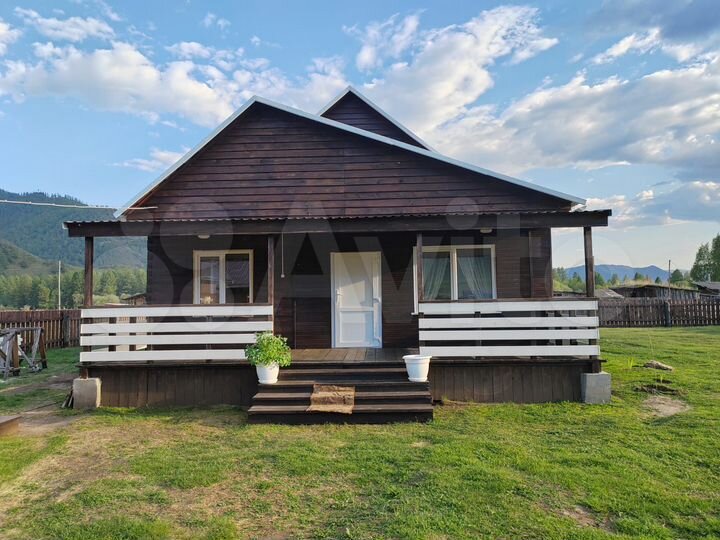 Дом 100 м² на участке 16 сот.