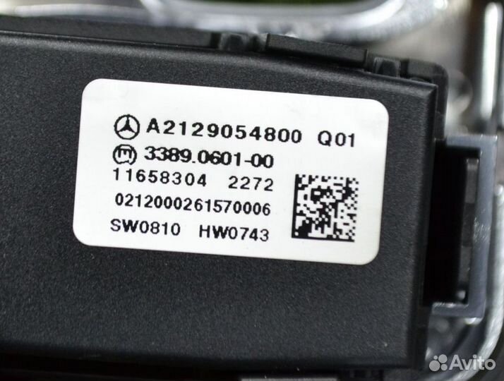 Накладка селектора кпп Mercedes-Benz CLS-Class C21