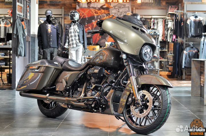 Harley-Davidson CVO Street Glide 2021