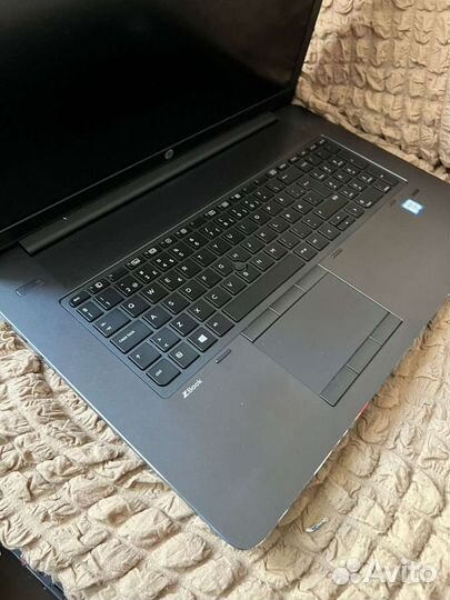 Графическая станция Hp zbook 17 G3, xeon E3