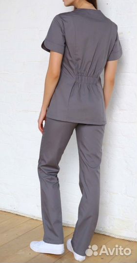 Хирургический костюм женский