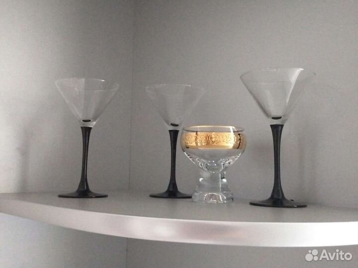Бокалы, фужеры